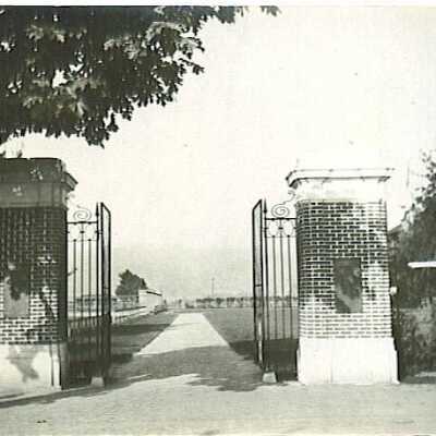 South Park gate