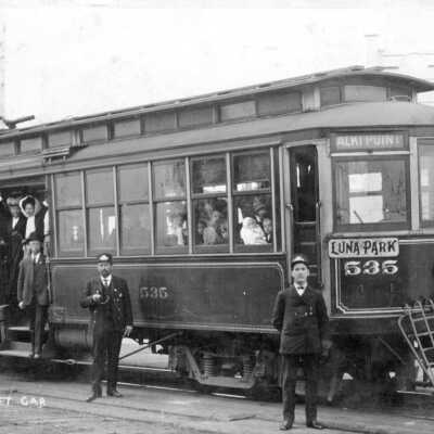 Luna Park streetcar