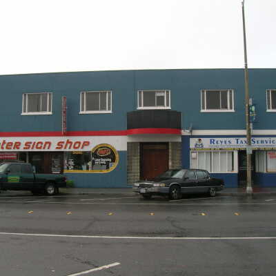 Center Sign Shop photo