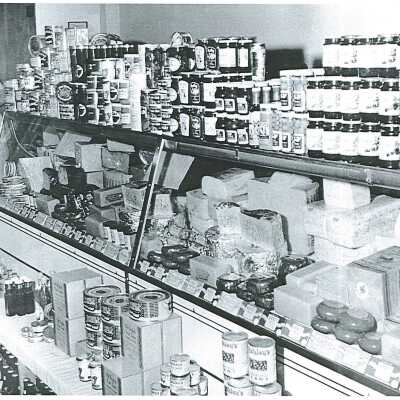 Husky Deli