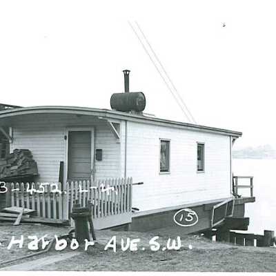 1300 Harbor Ave SW