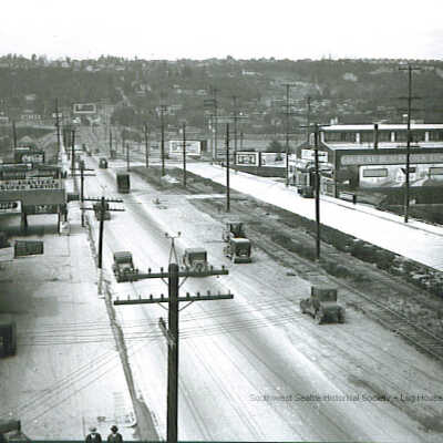 Roadway and buisnesses: Origformat: Print-Photographic