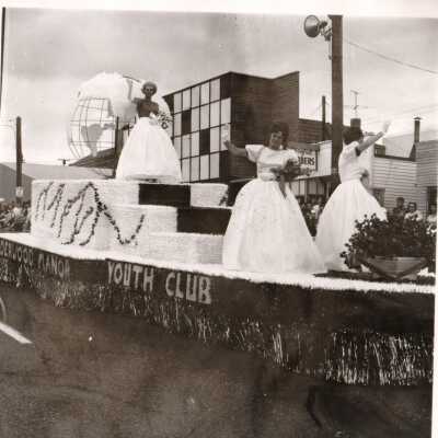 Hi-Yu Parade Alderwood Manor Youth Club Float