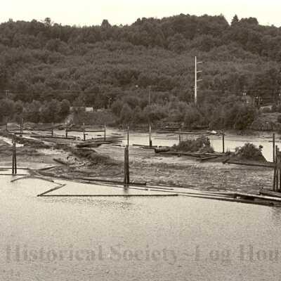 Kellogg Island: Origformat: Print-Photographic; Resolution: 200