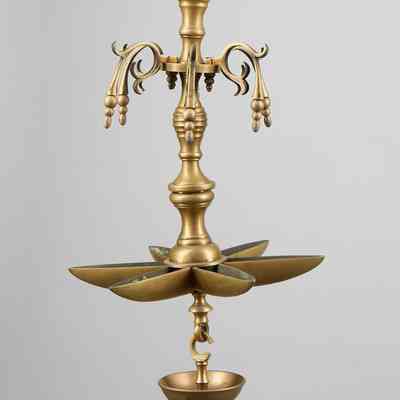 Hanging Shabbat lamp
