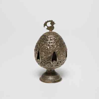 Torah finial