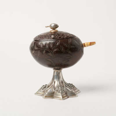 Etrog box