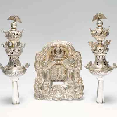 Torah Ornament Set