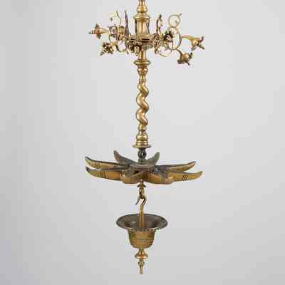 Hanging Sabbath lamp