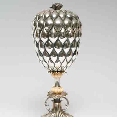 Etrog box
