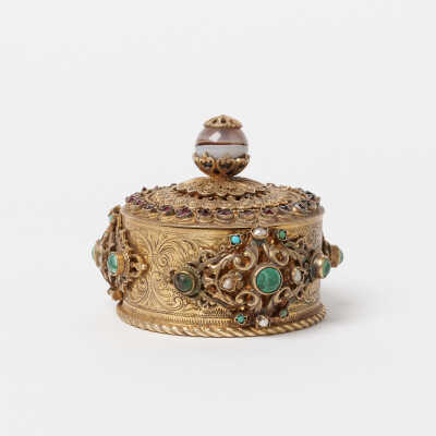 Havdalah spice box