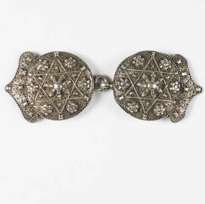 Bride Buckle