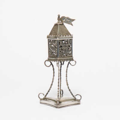 Spice box