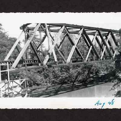 Photograph of unknown railroad bridge, 1948
