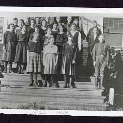 Photograph of class at Thurston High School, Thurston, Oregon, 1922-1923