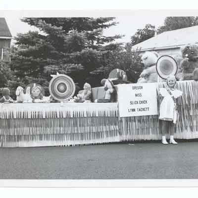 Photograph of Miss Slick Chick Lynn Tackett, parade in Springfield