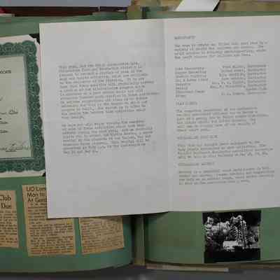 Pages 22 - 23 pamphlet opened