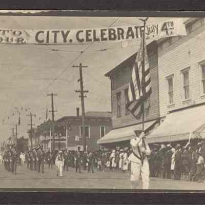 4th of July parade, Springfield, OR ca. 1916