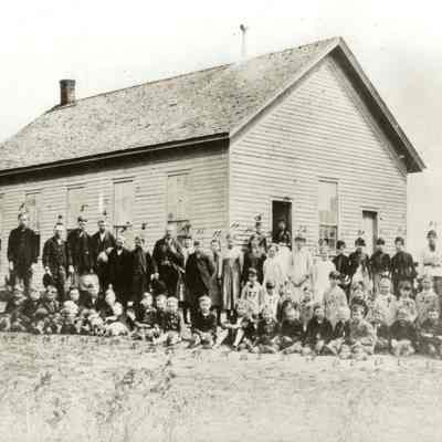 Photograph of first school on Mill Street, Springfield, Oregon, date unknown.