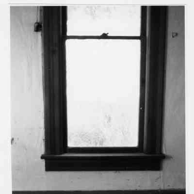 Photograph of the interior of the Brattain-Hadley house, Springfield, 1994-1998