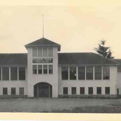 Photograph, Glenwood Elementary School, Glenwood, Undated.