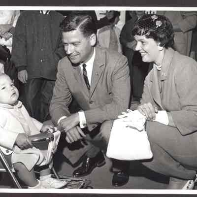 Governor talking to a child