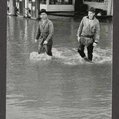 Flood 1945