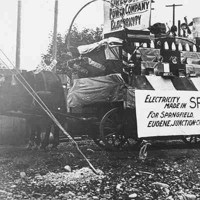 Photograph of Oregon Power Company Float, 1915