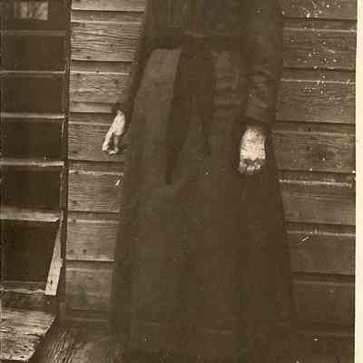 Photograph postcard of unknown women in dress, Springfield Oregon