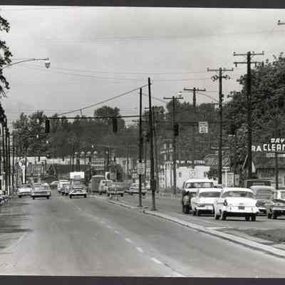 Photograph, Franklin Boulevard looking East towards Springfield, date unknown.