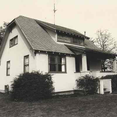 Photograph of a House in Springfield, OR, Date Unknown