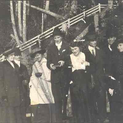 Photograph of an unknown group of people in formal attire, Springfield, Oregon