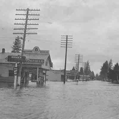 Photograph of flooded street in Glenwood, Oregon, date unknown