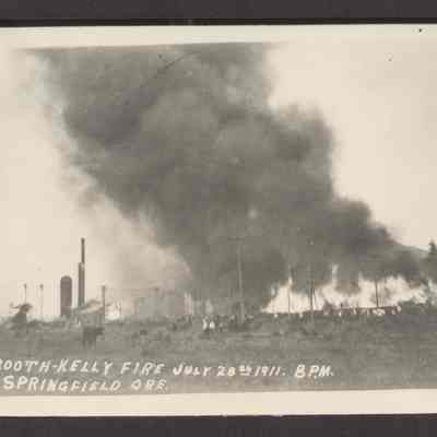 Photograph of Booth-Kelly fire July 28th 1911. 8 P.M. Springfield, Oregon.