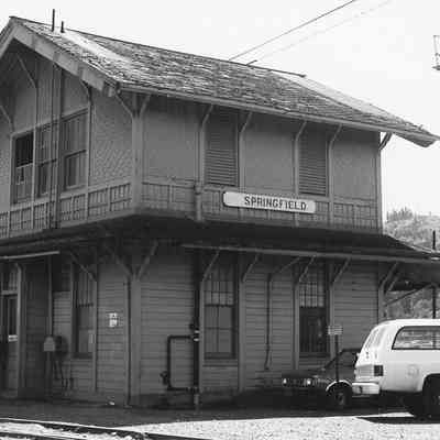 Photograph of People Standing Outside the Springfield Depot, Springfield, OR, date unknown