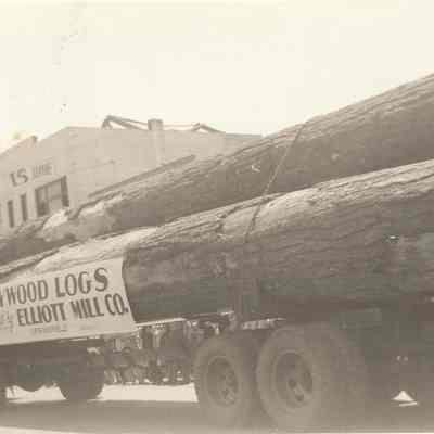 Photograph of Springfield Industrial Parade, June 15, 1940
