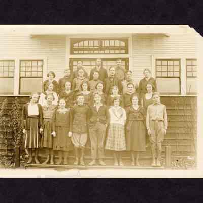 Postcard, Student Body and Faculty, Thurston High School, circa 1919.