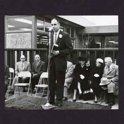 Photograph of the 1960s Springfield Public Library opening