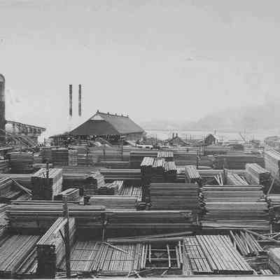 Photograph of Booth-Kelly Mill, circa 1914 or 1910