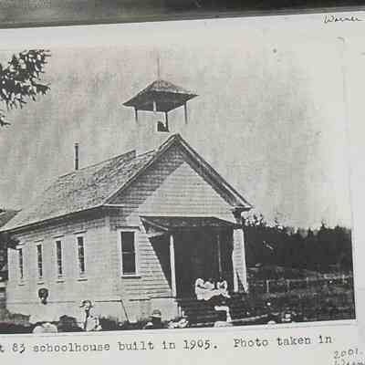 Photograph of the Warner School Building, Fall Creek, Oregon, 1913
