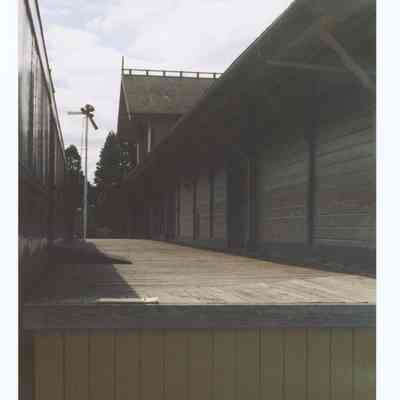 Photograph of the Springfield Train Depot, circa 1992