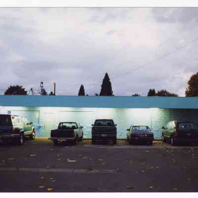 Photograph of a store on Main St, Springfield, 1998