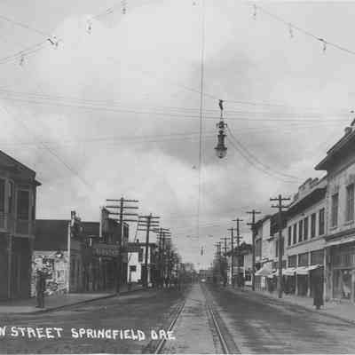 Photograph of Main Street, Springfield Oregon