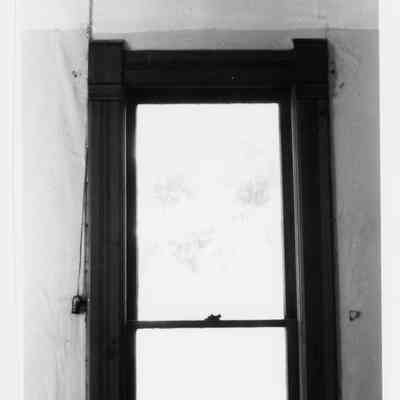 Photograph of the interior of the Brattain-Hadley house, Springfield, 1994-1998