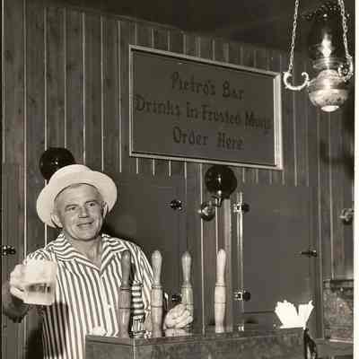 Photograph of Norman Kolln at Pietro's Pizza, Eugene, Oregon