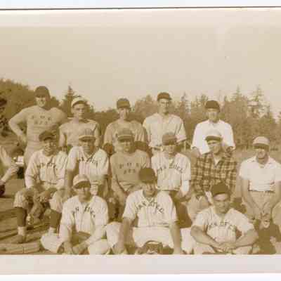 Photograph of Bill Davis as coach and the Springfield baseball team, undated