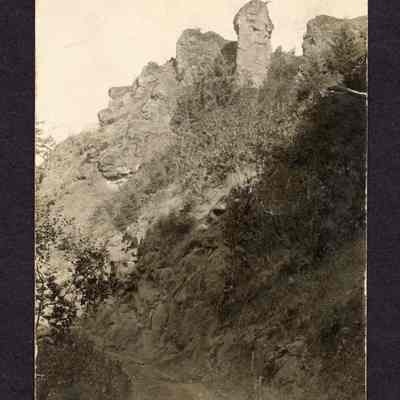 Postcard of rock formation near Jasper, Oregon, 1894