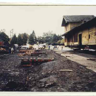 Photograph of the Springfield Train Depot relocation, 1989