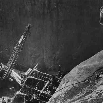 Photograph of Cougar Dam Construction, Date Unknown