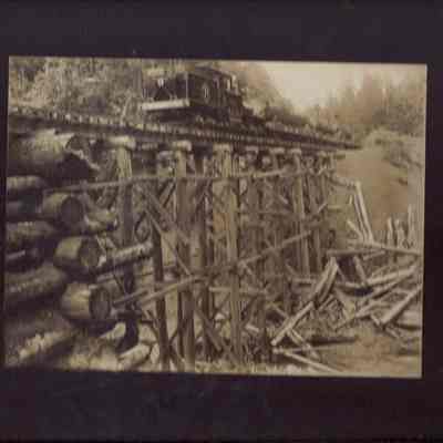 Photograph of North Bank Log Company, Circa 1910